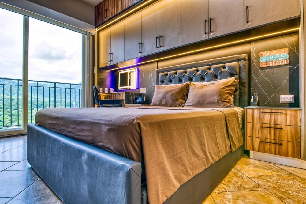 Secretjaco - Luxury Beach Front Penthouse With Pool & Jacuzzi Dış mekan fotoğraf