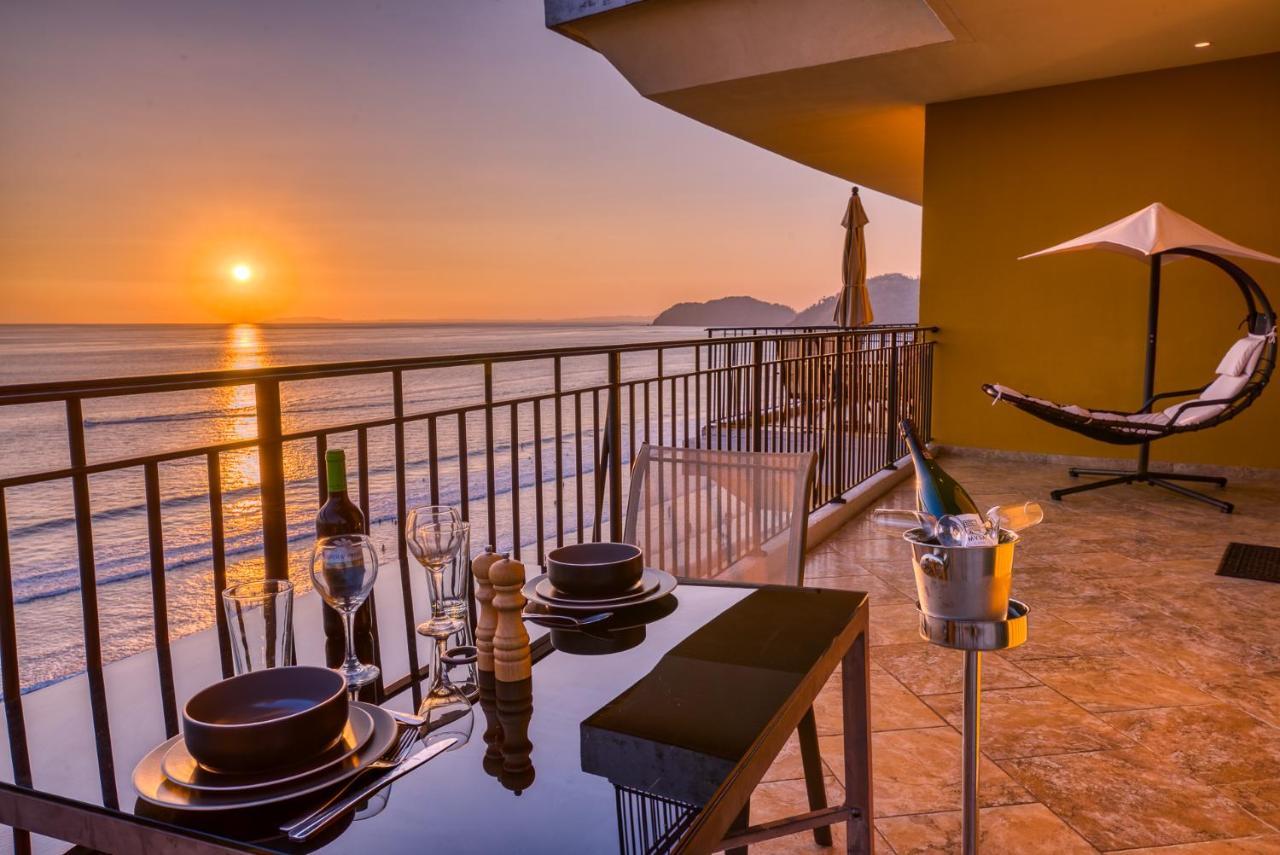 Secretjaco - Luxury Beach Front Penthouse With Pool & Jacuzzi Dış mekan fotoğraf