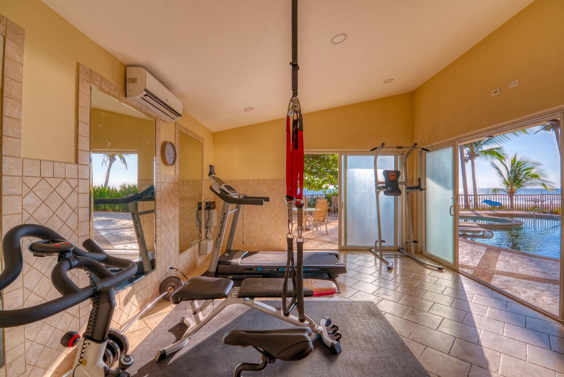 Secretjaco - Luxury Beach Front Penthouse With Pool & Jacuzzi Dış mekan fotoğraf